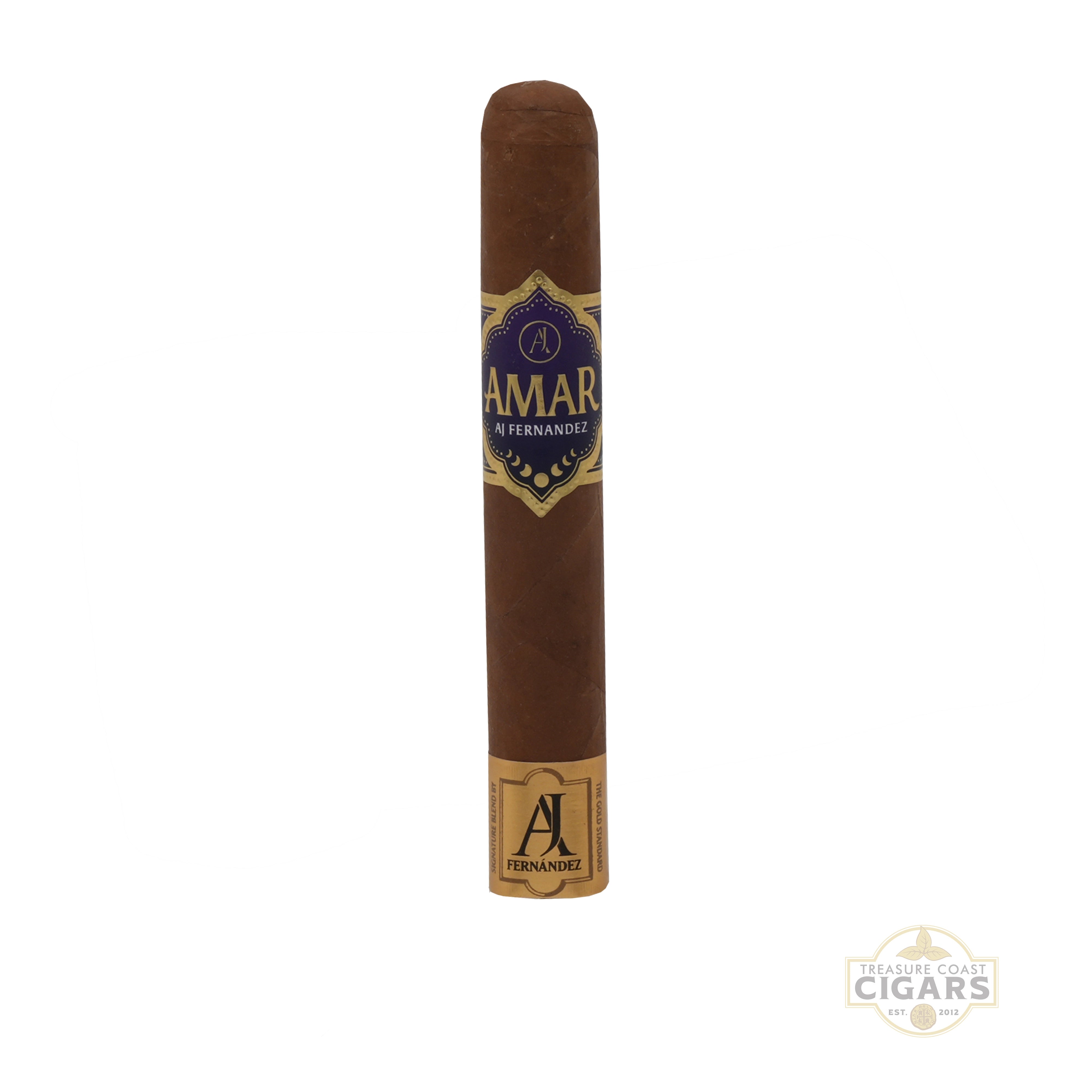 Amar Robusto single cigar on a white background