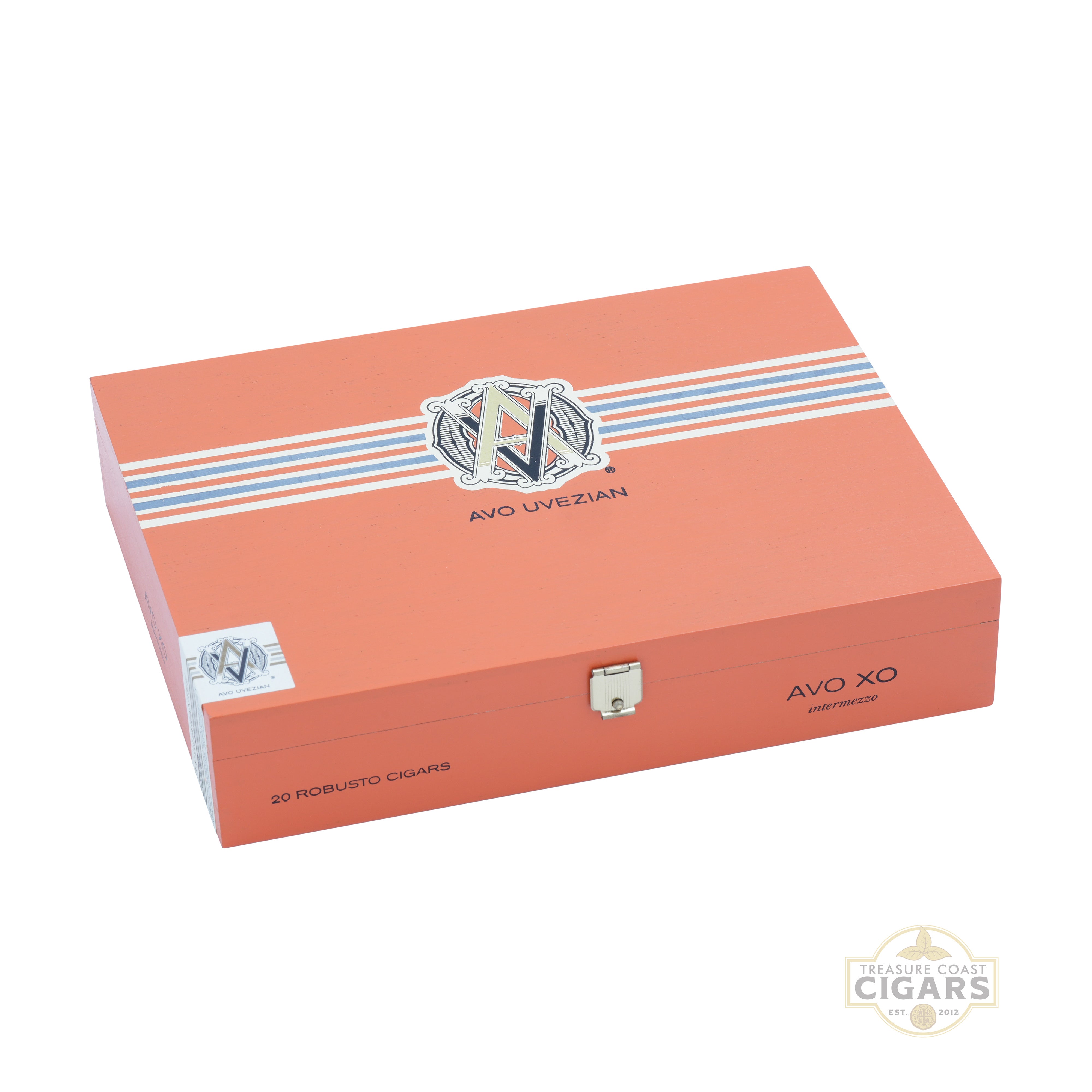 Avo XO cigar box with AVO Uvezian branding on a white background
