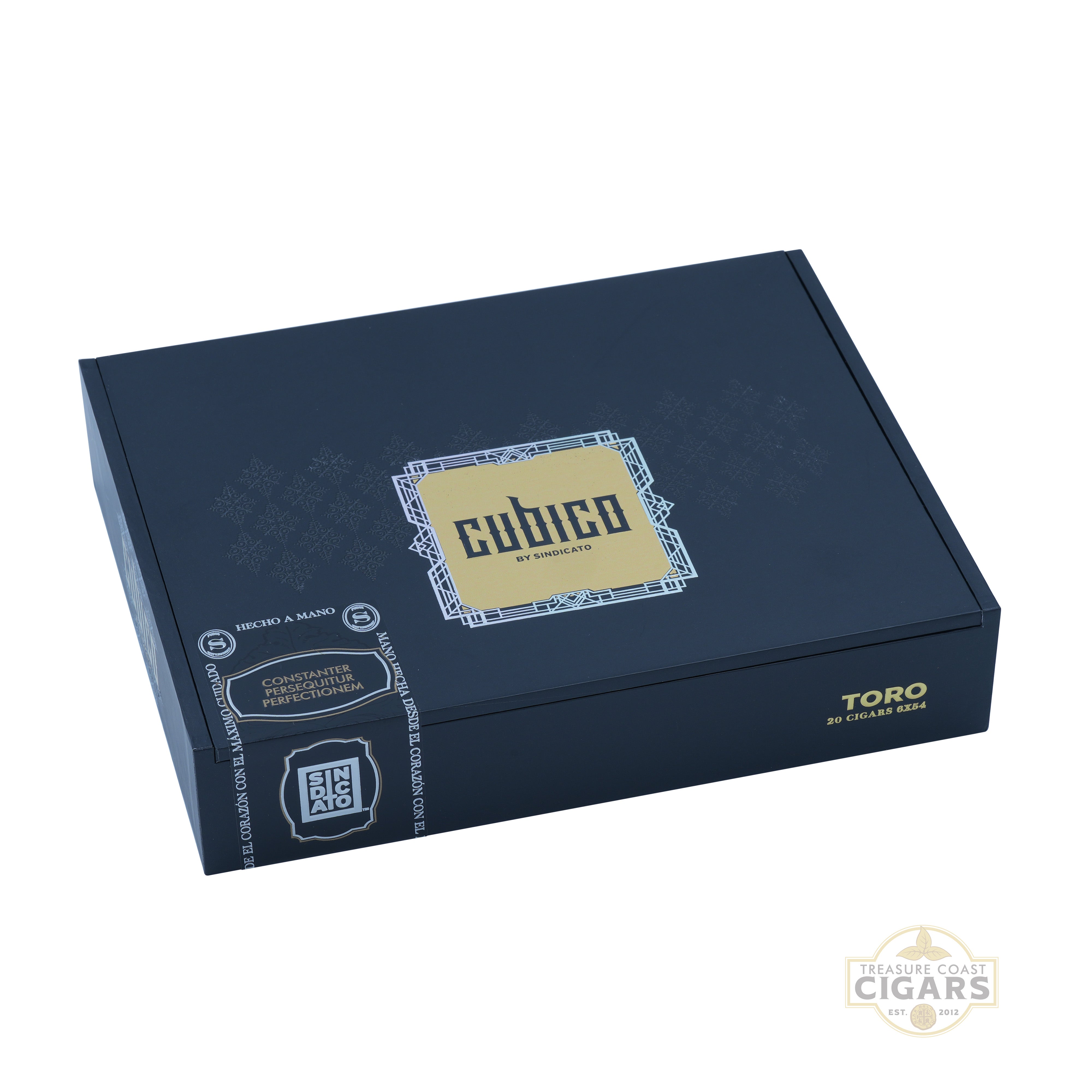Cubico by Sindicato Cigars box on a white background