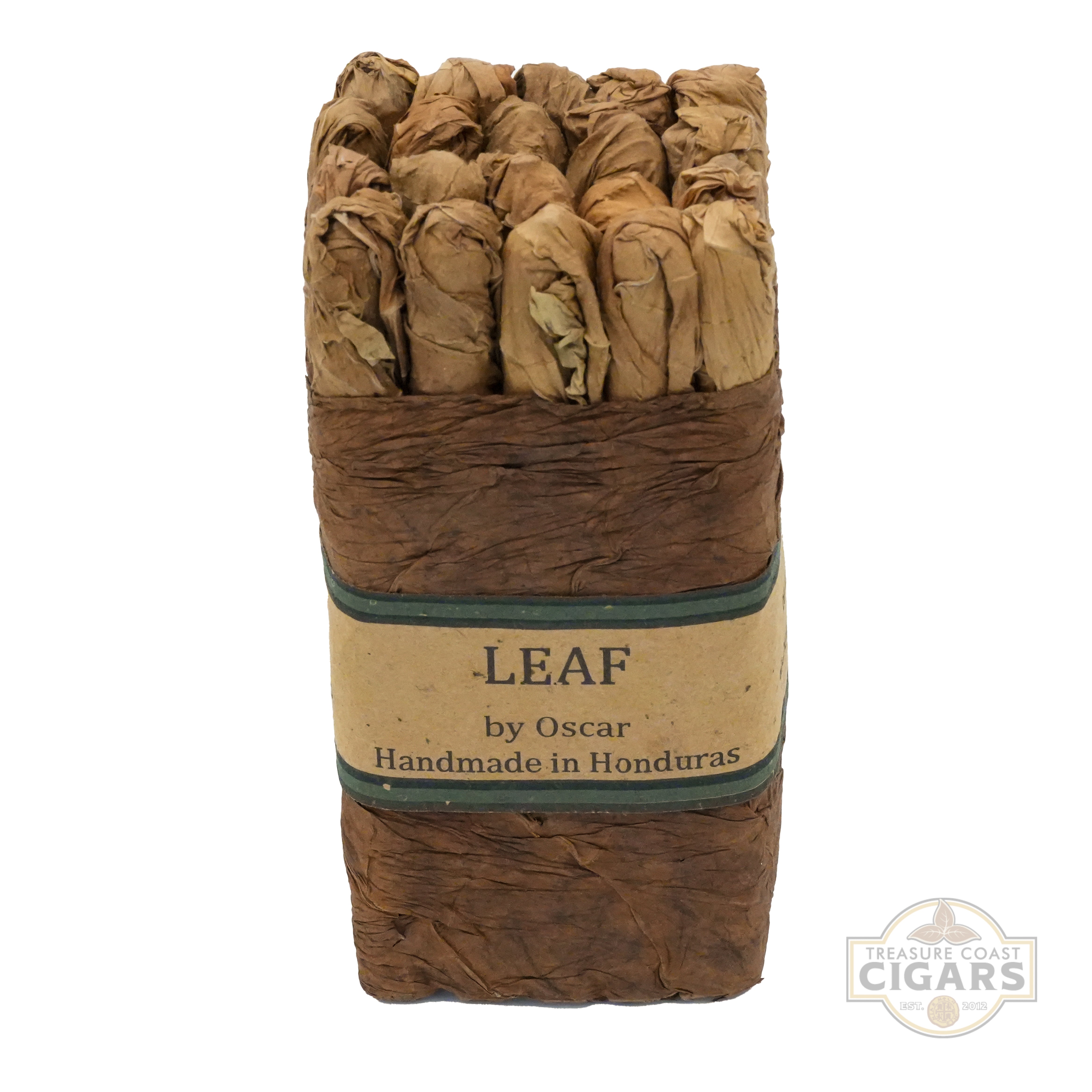 Bundle of cigars labeled 'Leaf by Oscar' with a visible brand logo on a white background