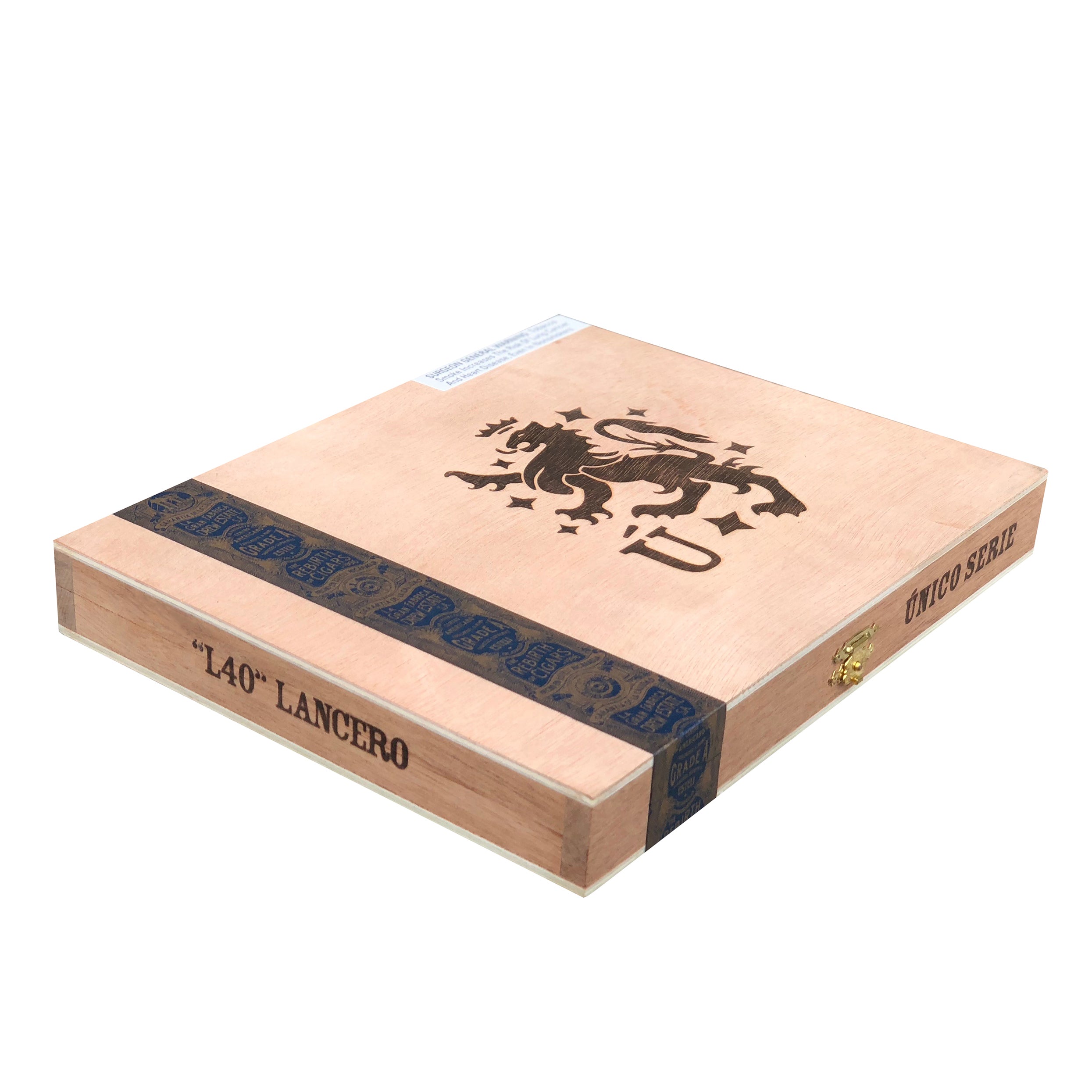 Closed box of Liga Privada Unico Serie L40