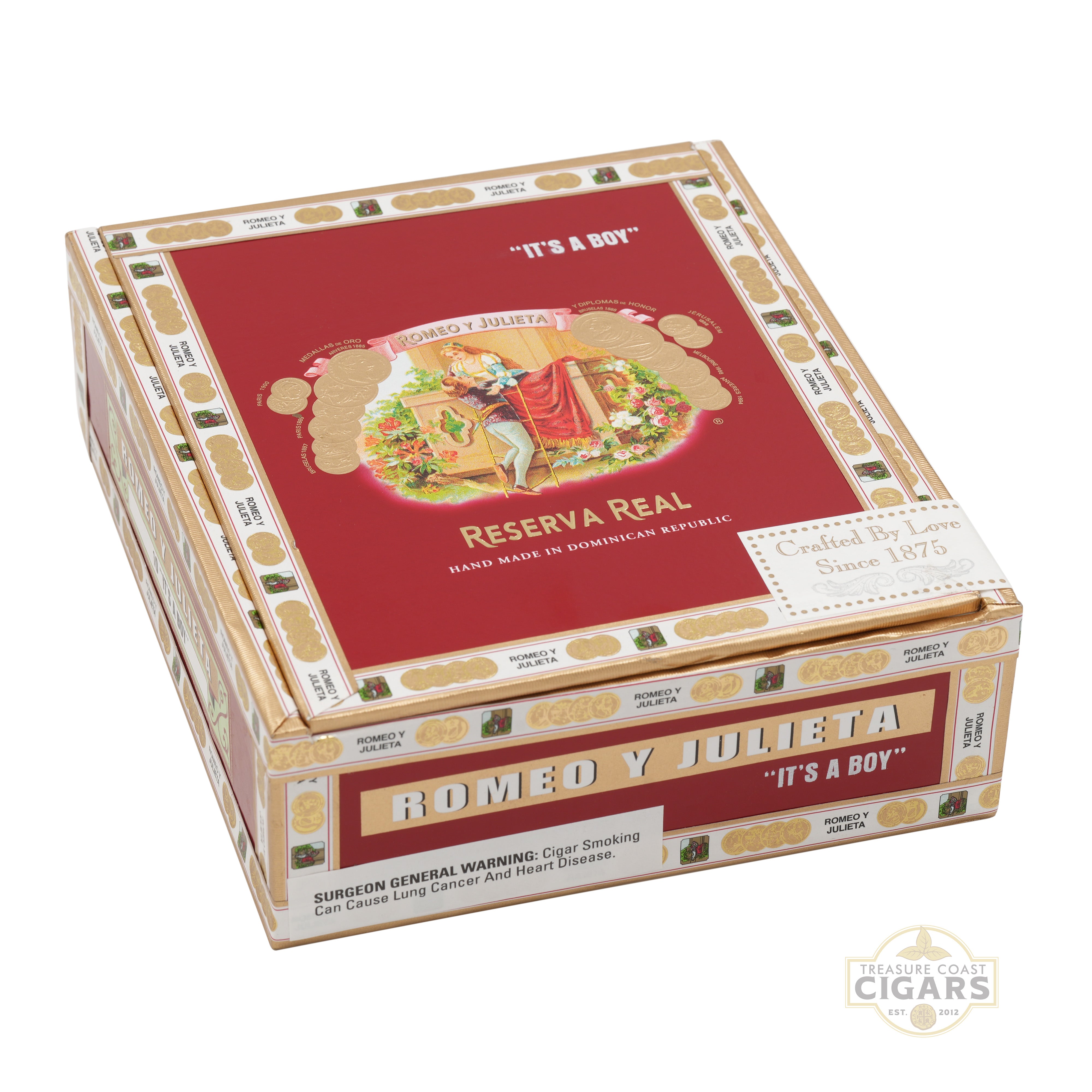 Cigar box with 'Reserva Real' branding on a white background