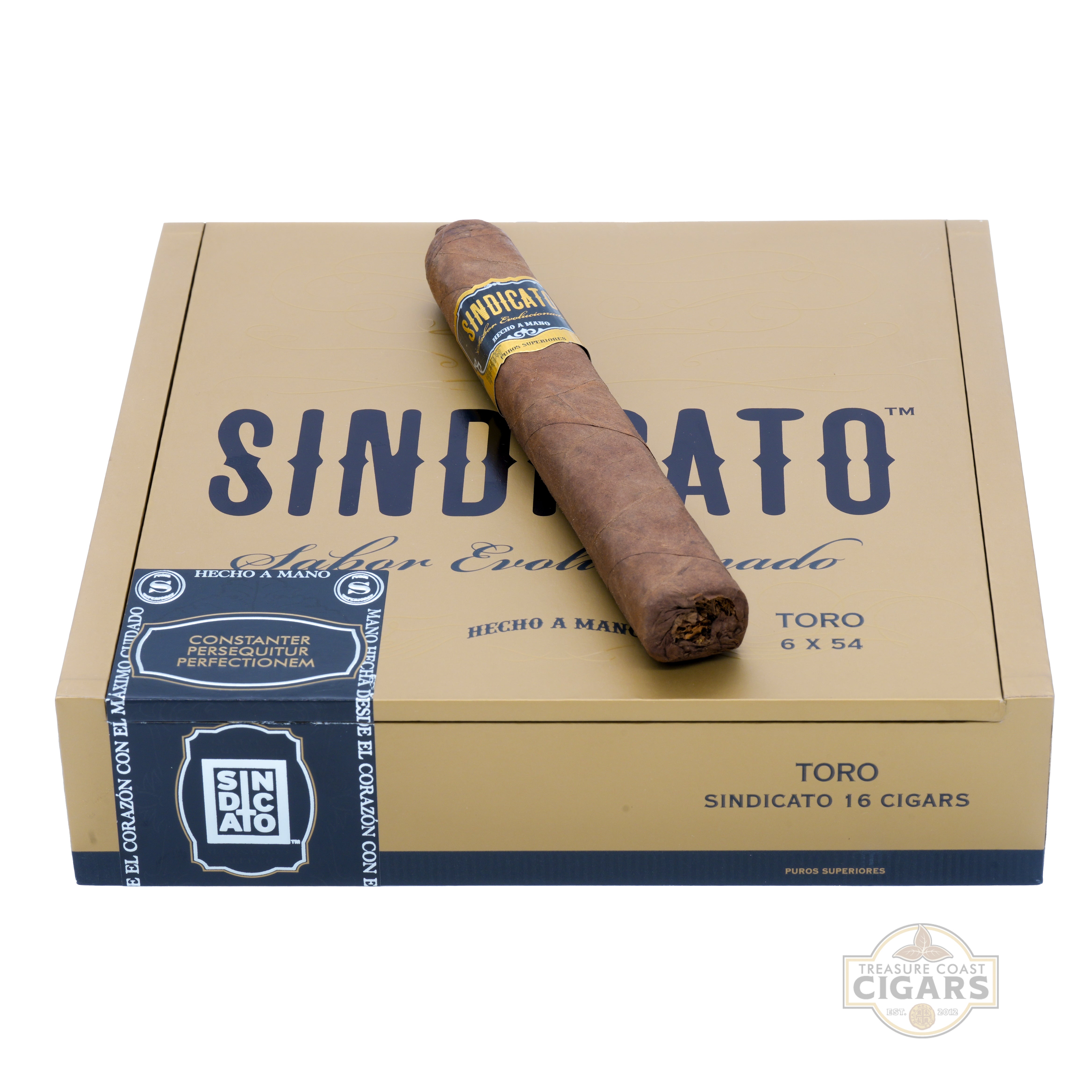 Sindicato cigar box with a single cigar on top against a white background