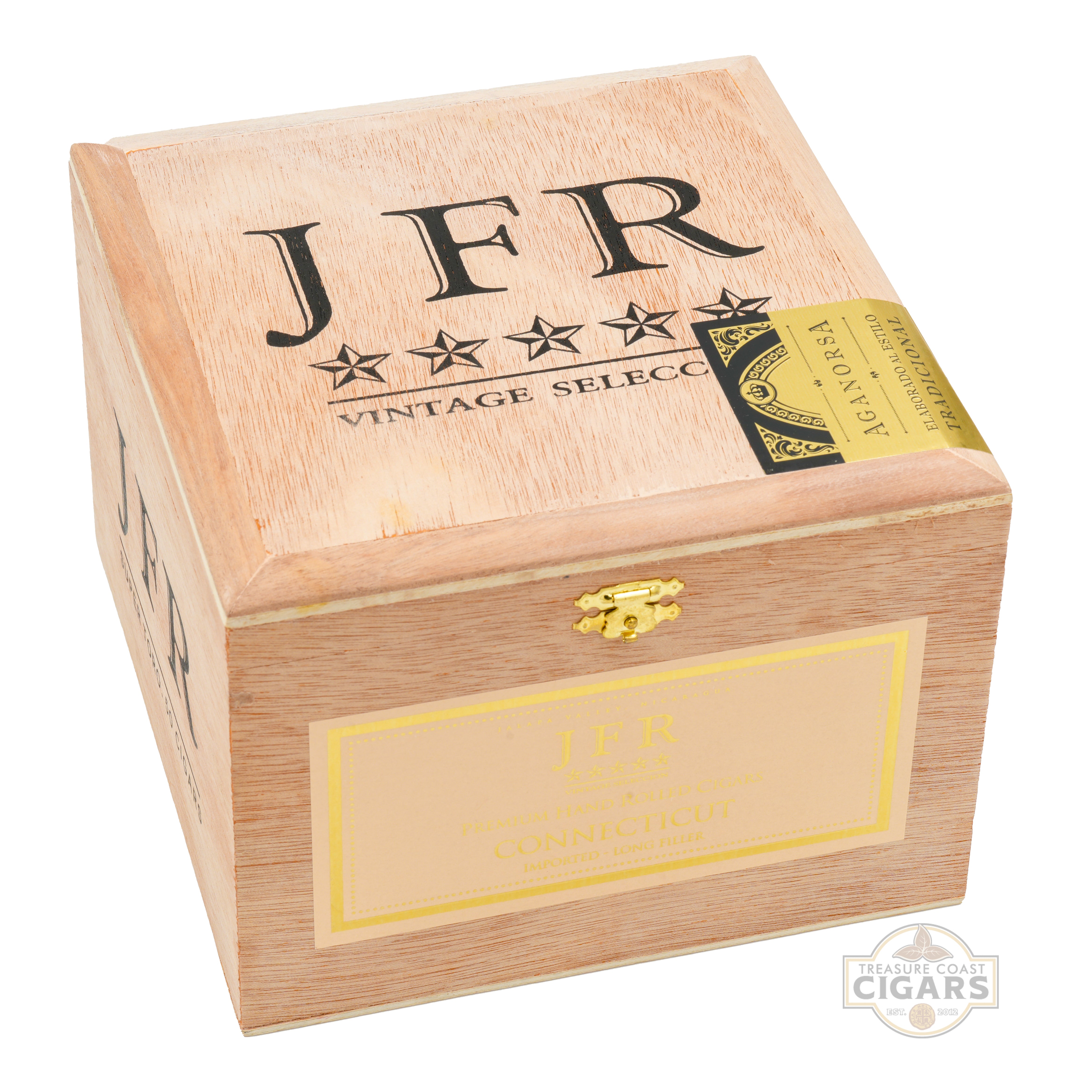 Wooden cigar box with 'JFR Vintage Seleccion' branding on a white background