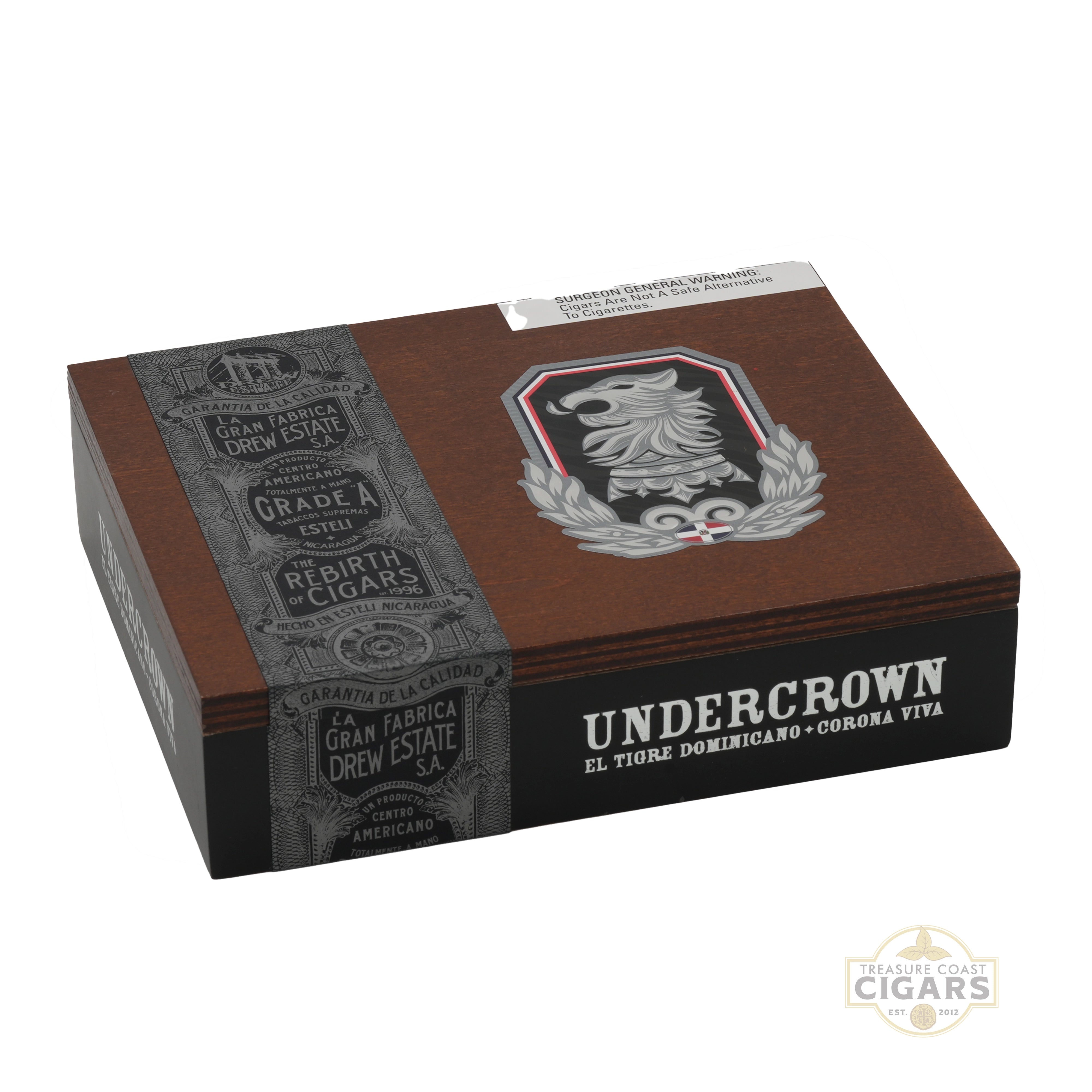 Cigar box with Undercrown branding on a white background